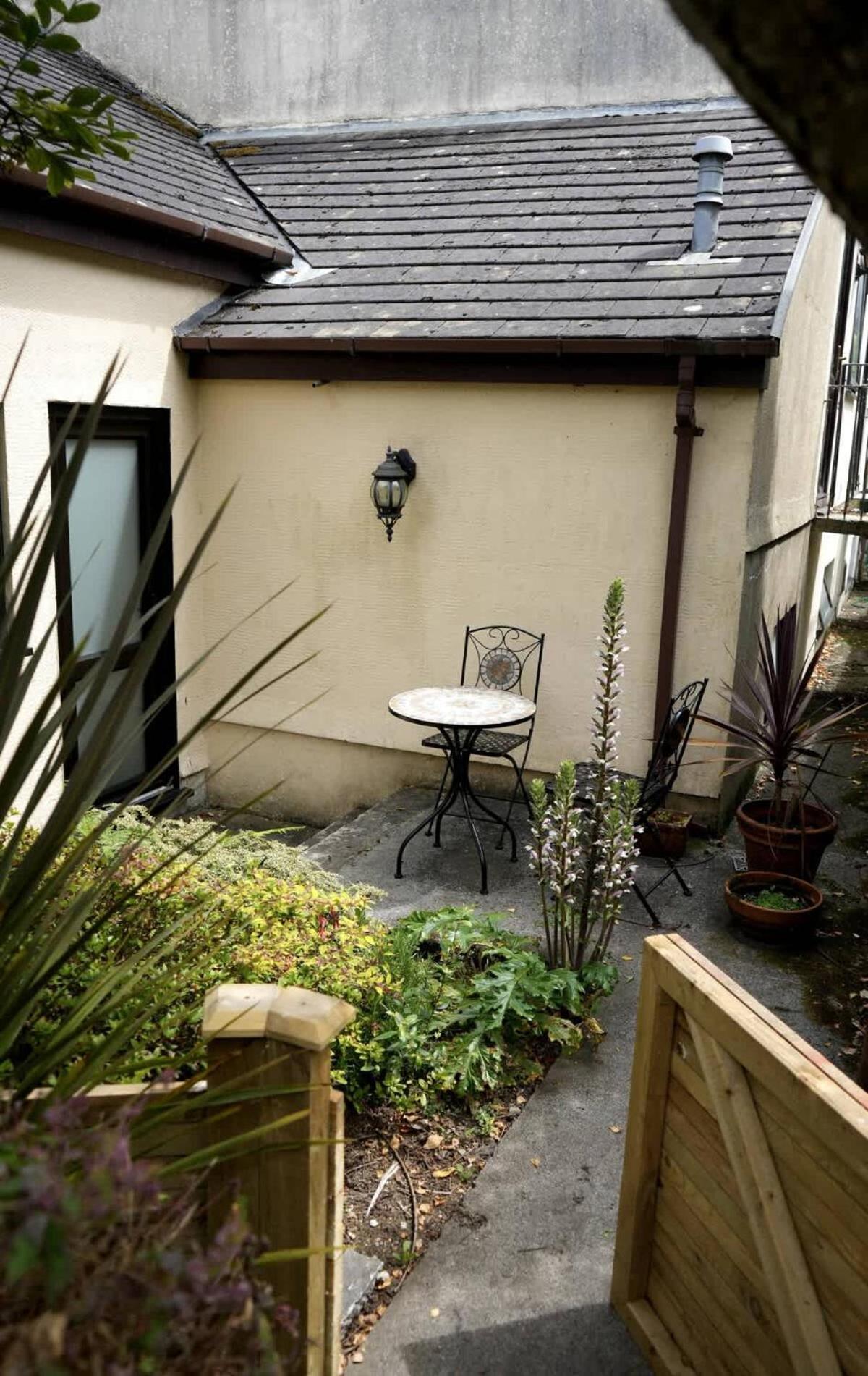 Fabulous High Street Townhouse With Stunning Views & Parking At 'Eagles Nest' Villa Falmouth Exterior photo